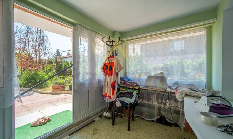 370781 -  - снимка 42 - Имоти Премиер