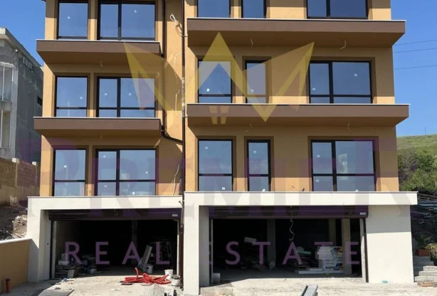 Агенция за недвижими имоти - Имоти Премиер - имот - 1162380, Цена: 93500 EUR