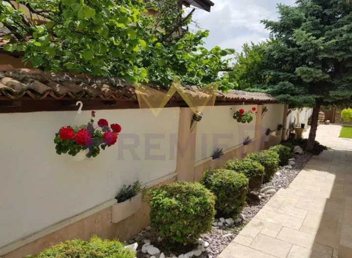 371916 - - снимка 18 - Имоти Премиер