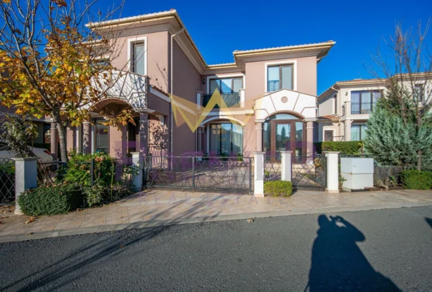 Агенция за недвижими имоти - Имоти Премиер - имот - 1092910, Цена: 270000 EUR