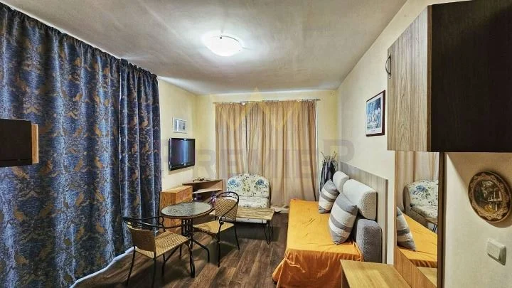 374007 -  - снимка 4 - Имоти Премиер