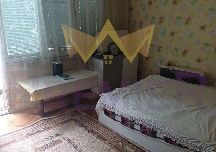 374042 -  - снимка 4 - Имоти Премиер