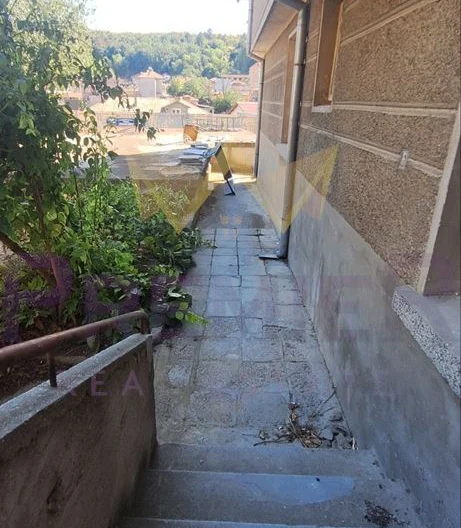 374056 -  - снимка 11 - Имоти Премиер