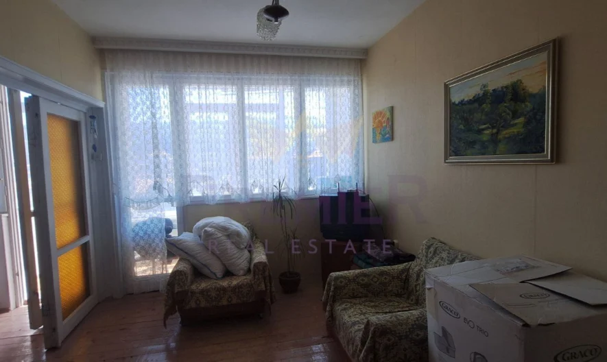 374056 -  - снимка 8 - Имоти Премиер