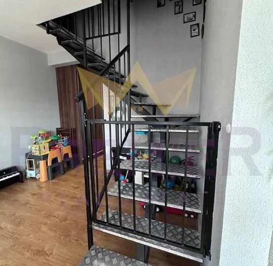 374201 -  - снимка 7 - Имоти Премиер