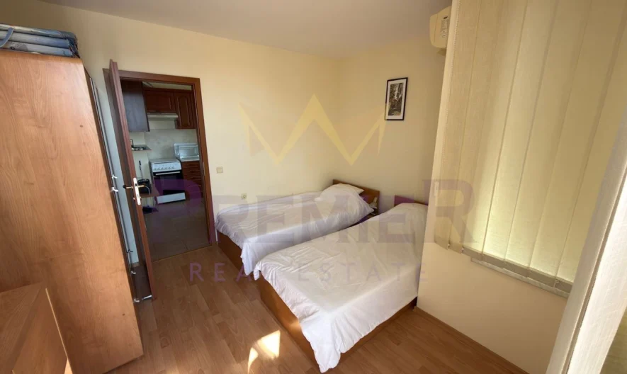 374294 -  - снимка 8 - Имоти Премиер