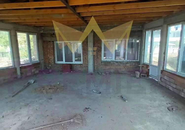 374443 - - снимка 4 - Имоти Премиер