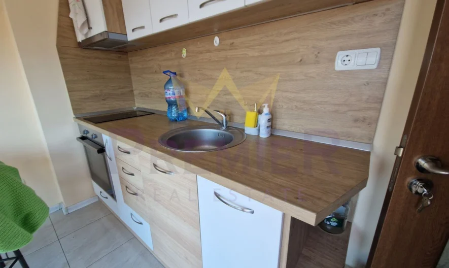 374448 -  - снимка 10 - Имоти Премиер