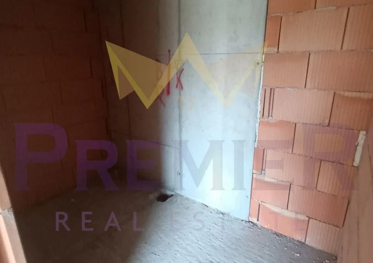 374485 - - снимка 11 - Имоти Премиер