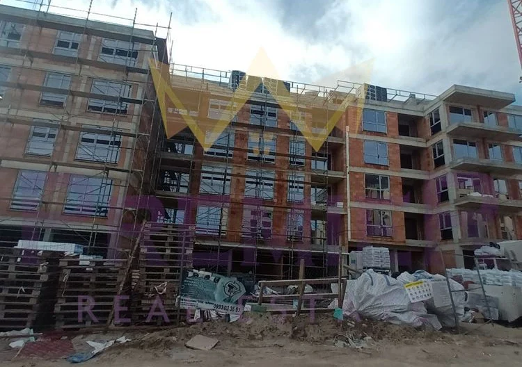 374485 - - снимка 3 - Имоти Премиер