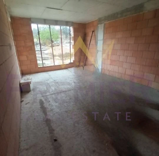 374485 - - снимка 5 - Имоти Премиер