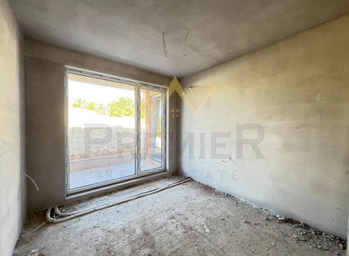 374485 - - снимка 5 - Имоти Премиер