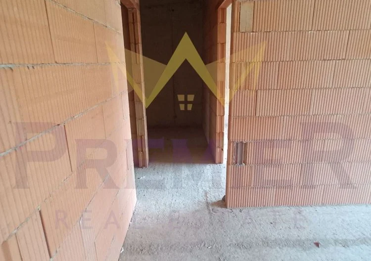 374485 - - снимка 7 - Имоти Премиер