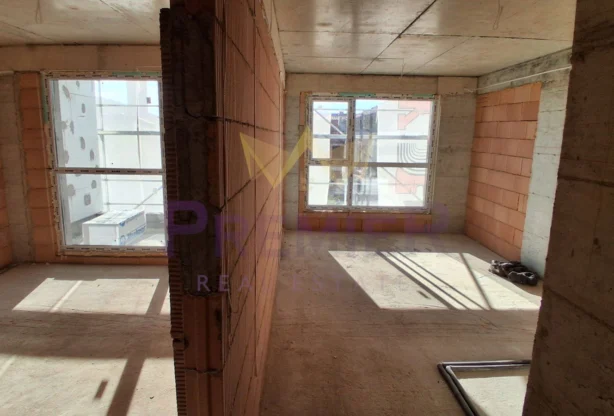 Агенция за недвижими имоти - Имоти Премиер - имот - 1083659, Цена: 90000 EUR