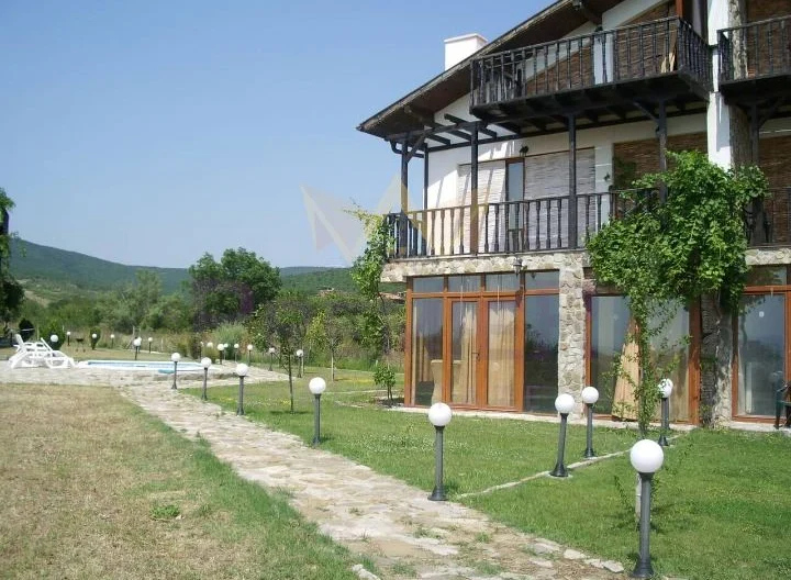 375743 -  - снимка 3 - Имоти Премиер