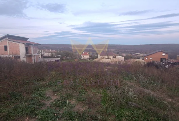 Агенция за недвижими имоти - Имоти Премиер - имот - 1100221, Цена: 64000 EUR