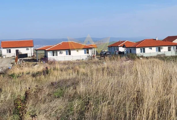 Агенция за недвижими имоти - Имоти Премиер - имот - 1103977, Цена: 30000 EUR