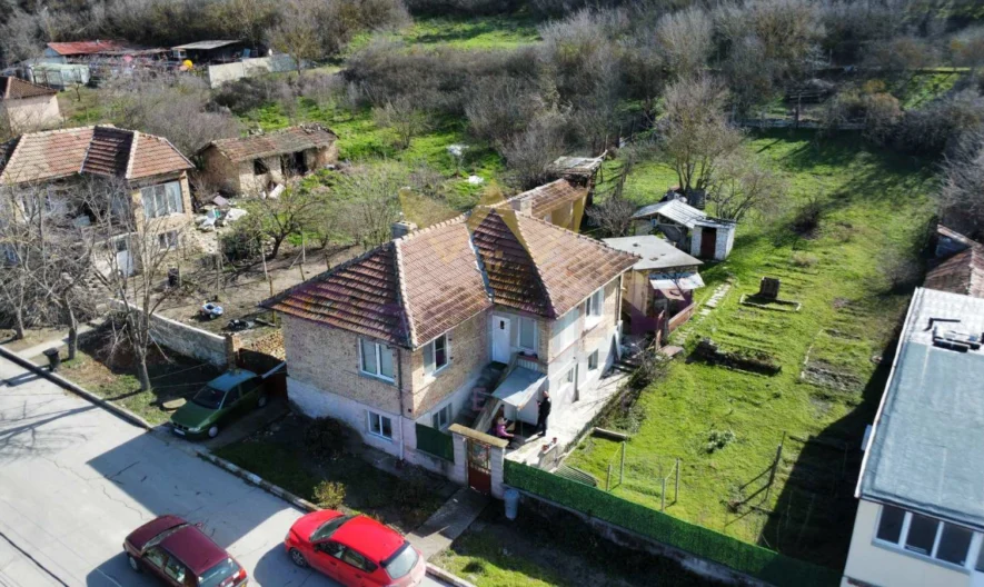 377408 -  - снимка 2 - Имоти Премиер