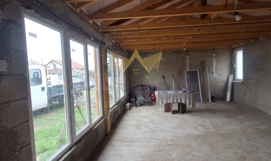 377486 -  - снимка 8 - Имоти Премиер