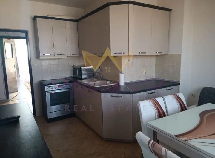 377754 -  - снимка 5 - Имоти Премиер