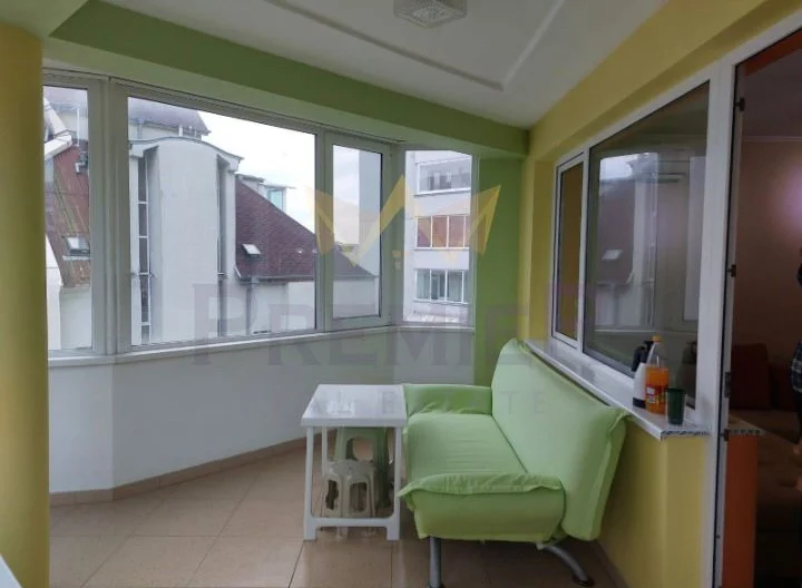 377775 - - снимка 10 - Имоти Премиер