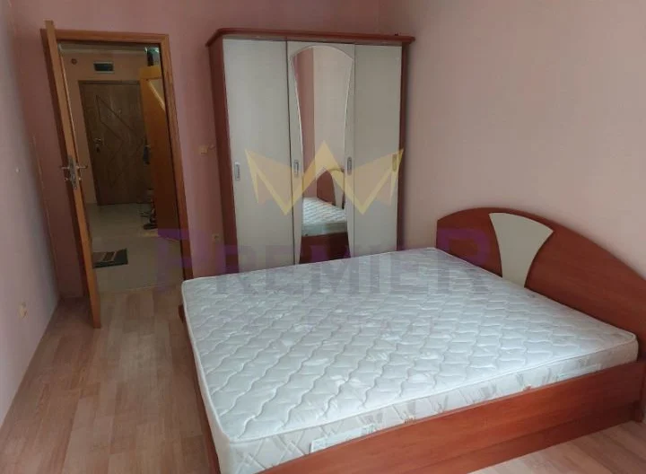 377775 - - снимка 5 - Имоти Премиер