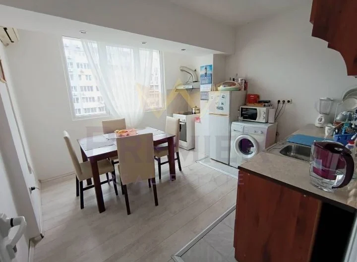 377811 -  - снимка 4 - Имоти Премиер