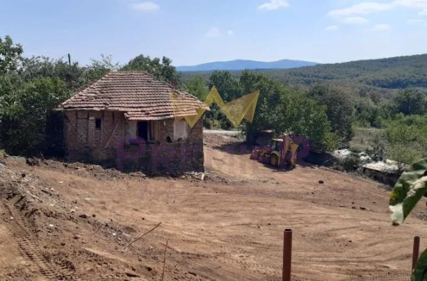 Агенция за недвижими имоти - Имоти Премиер - имот - 1156594, Цена: 72600 EUR