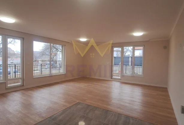 Агенция за недвижими имоти - Имоти Премиер - имот - 1165099, Цена: 390000 EUR