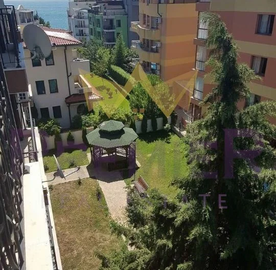 379565 -  - снимка 14 - Имоти Премиер