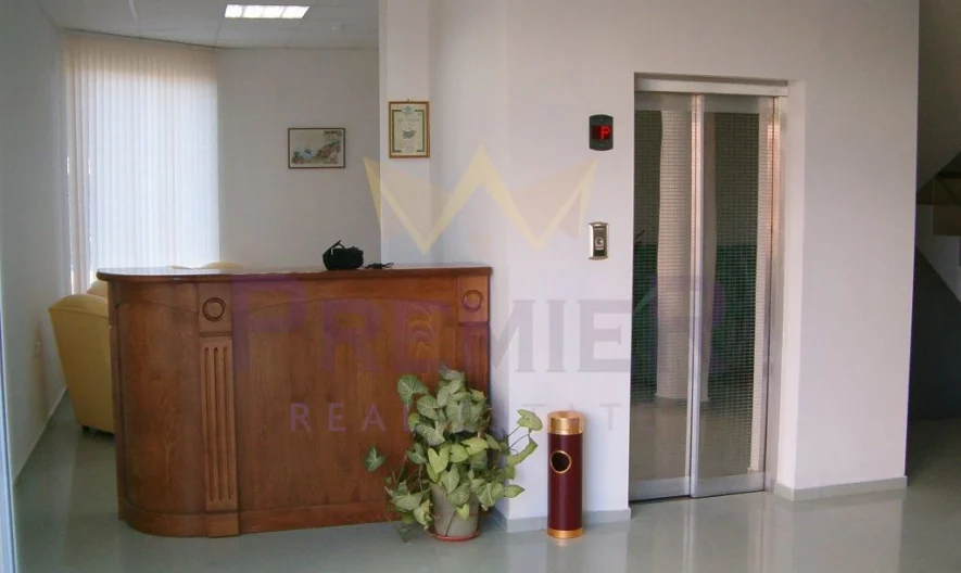 380008 -  - снимка 5 - Имоти Премиер