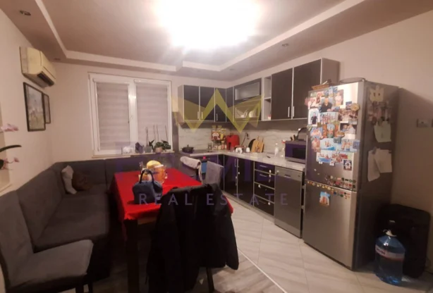 Агенция за недвижими имоти - Имоти Премиер - имот - 1174339, Цена: 180000 EUR