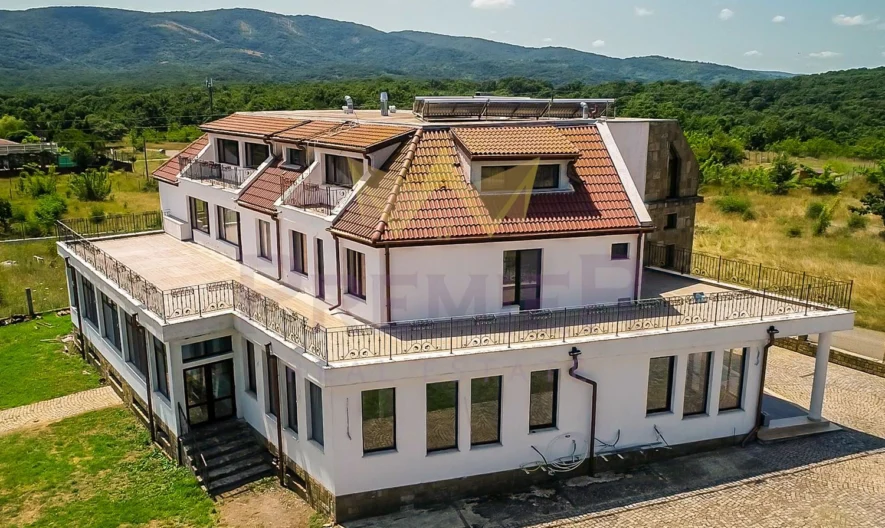 Агенция за недвижими имоти - Имоти Премиер - имот - 1175174, Цена: 570000 EUR