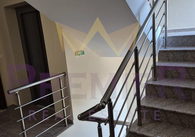 381621 -  - снимка 10 - Имоти Премиер