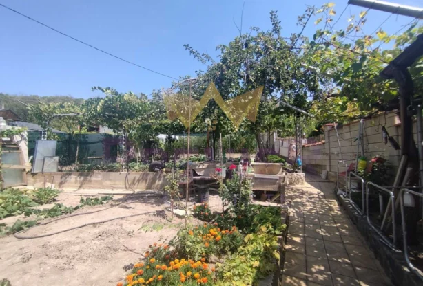 Агенция за недвижими имоти - Имоти Премиер - имот - 1048885, Цена: 84000 EUR