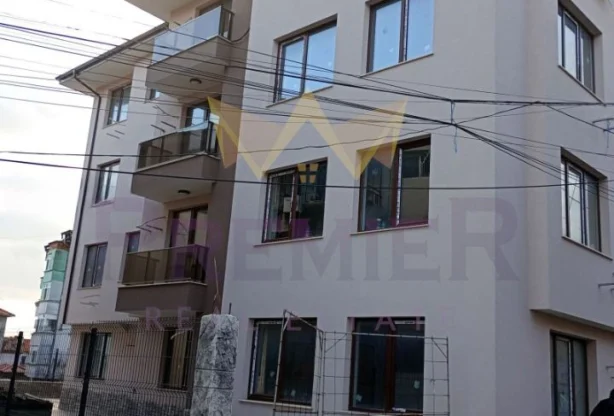 Агенция за недвижими имоти - Имоти Премиер - имот - 1190140, Цена: 176000 EUR