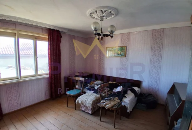 Агенция за недвижими имоти - Имоти Премиер - имот - 1205302, Цена: 85000 EUR