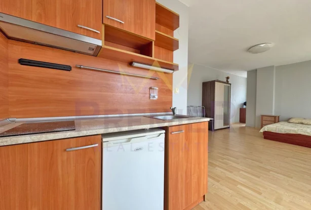 Агенция за недвижими имоти - Имоти Премиер - имот - 1220582, Цена: 76500 EUR