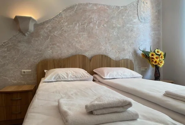 Агенция за недвижими имоти - Имоти Премиер - имот - 1252810, Цена: 93000 EUR