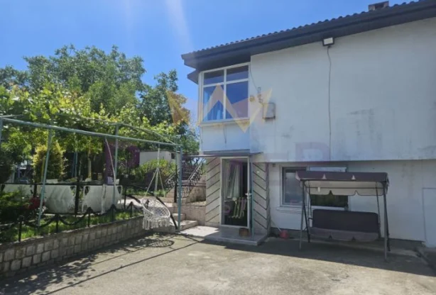 Агенция за недвижими имоти - Имоти Премиер - имот - 1237886, Цена: 245000 EUR