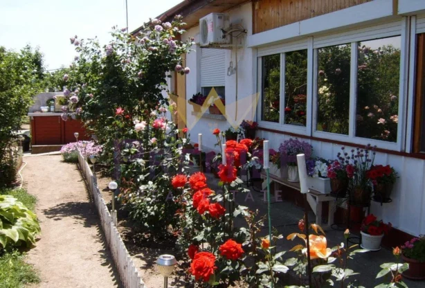 Агенция за недвижими имоти - Имоти Премиер - имот - 1234873, Цена: 75000 EUR