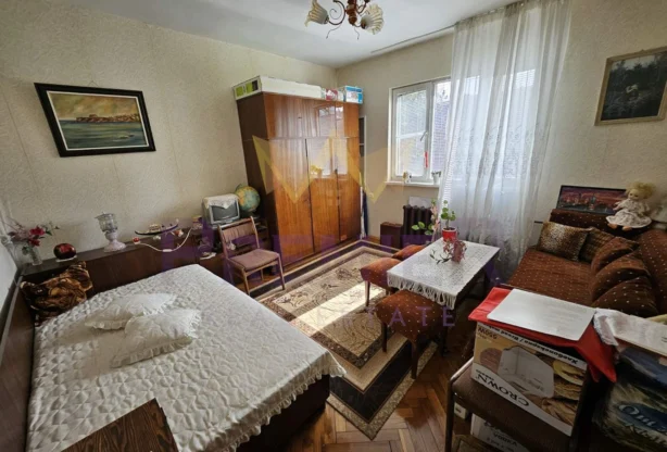 Агенция за недвижими имоти - Имоти Премиер - имот - 1183186, Цена: 199900 EUR