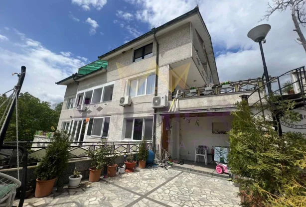 Агенция за недвижими имоти - Имоти Премиер - имот - 1021431, Цена: 860000 EUR