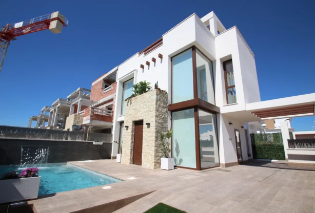 סוכנות נדל״ן - Imoti Premier - imot - 1209638, מחיר: 790000 EUR