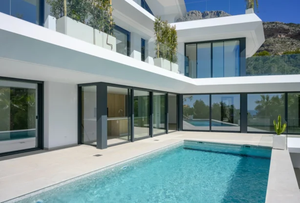 סוכנות נדל״ן - Imoti Premier - imot - 1207670, מחיר: 2250000 EUR