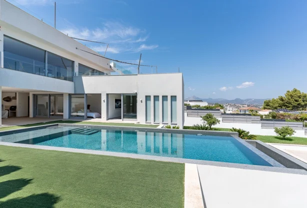 סוכנות נדל״ן - Imoti Premier - imot - 1210544, מחיר: 5900000 EUR
