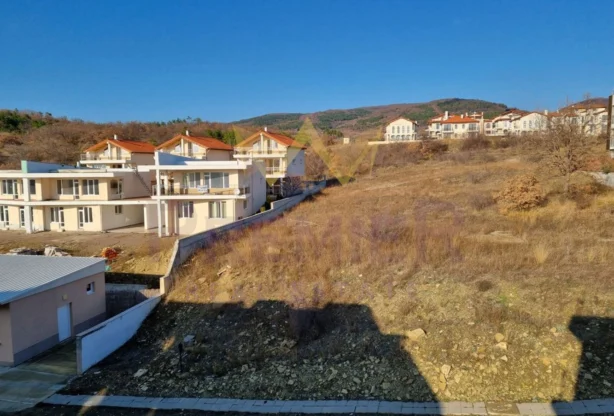 Агенция за недвижими имоти - Имоти Премиер - имот - 1058816, Цена: 230000 EUR