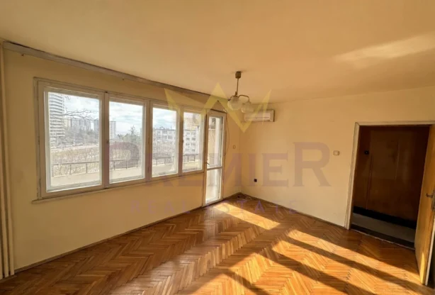 Четиристайни апартаменти Варна - имот - 1184767 . 107 м<sup>2</sup>, Цена: 259000 EUR