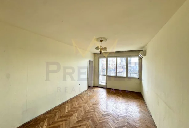 Обява за имот 1184767, Площ: 107 м<sup>2</sup>, Цена: 259000 EUR - Четиристайни апартаменти Варна