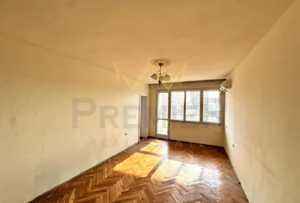 Обява за имот 1184767, Площ: 107 м<sup>2</sup>, Цена: 259000 EUR - Четиристайни апартаменти Варна